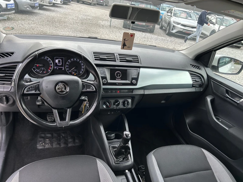 Skoda Fabia 1.4TDI EURO6B, снимка 10 - Автомобили и джипове - 53500826