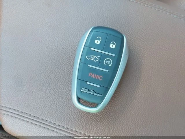 Alfa Romeo Giulia TI RWD  | Mobile.bg   15