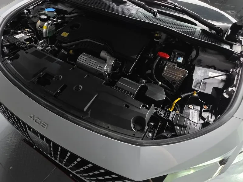 Peugeot 408 1.2 Hybrid Gt, снимка 6 - Автомобили и джипове - 55831037