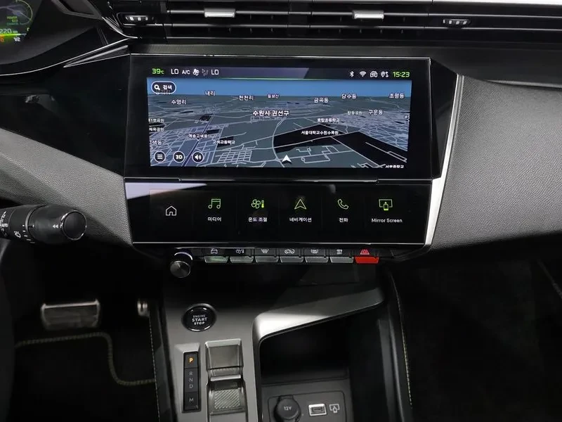 Peugeot 408 1.2 Hybrid Gt, снимка 13 - Автомобили и джипове - 55831037