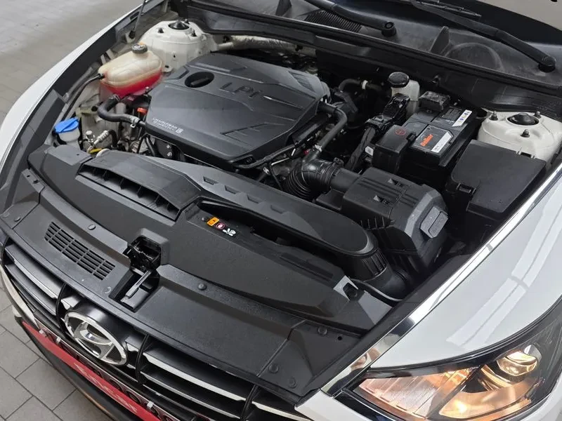 Hyundai Sonata 2.0 - САМО 30% АВАНС, снимка 6 - Автомобили и джипове - 55998373