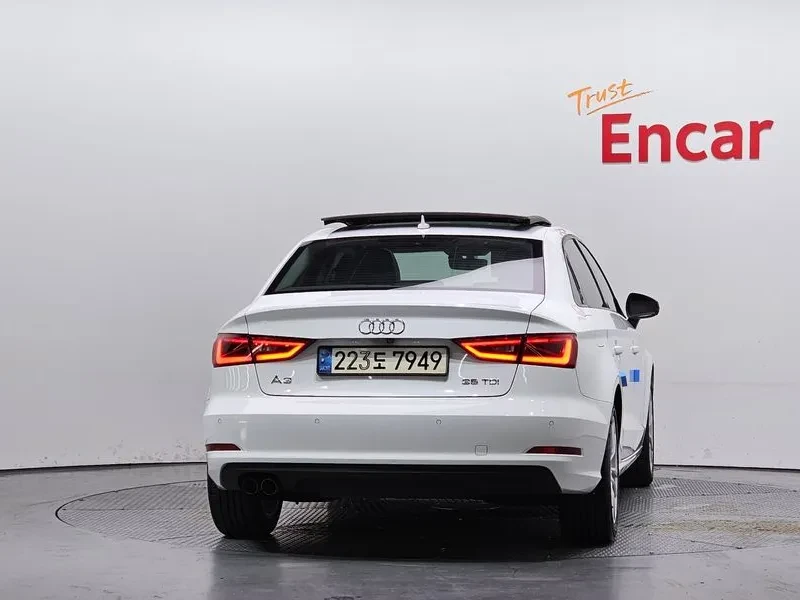 Audi A3 2.0 TDI - САМО 30% АВАНС, снимка 7 - Автомобили и джипове - 56114824