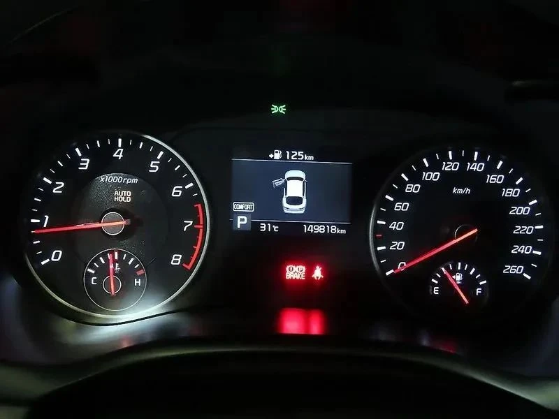 Kia Stinger, снимка 9 - Автомобили и джипове - 56727344