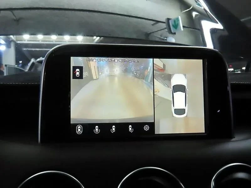 Kia Stinger, снимка 14 - Автомобили и джипове - 56727344