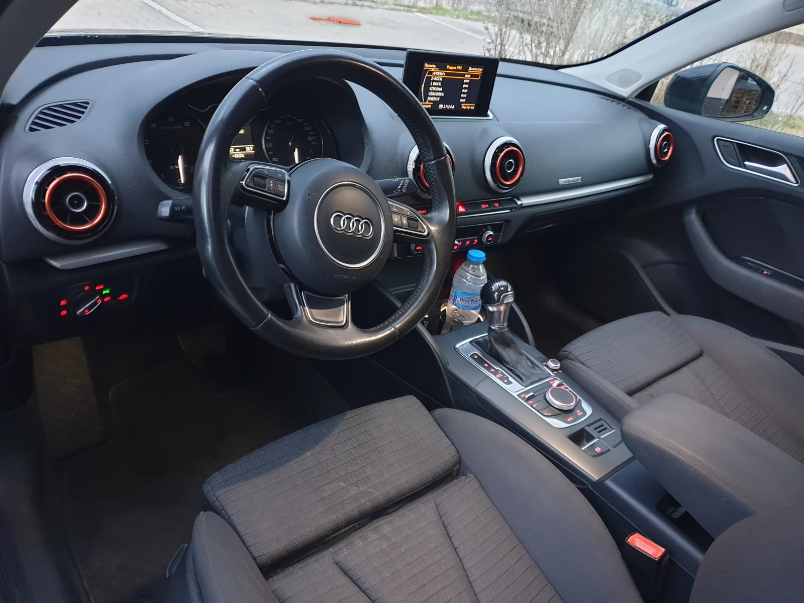 Audi A3  G-Tron Led  Sportback, снимка 7 - Автомобили и джипове - 53408114