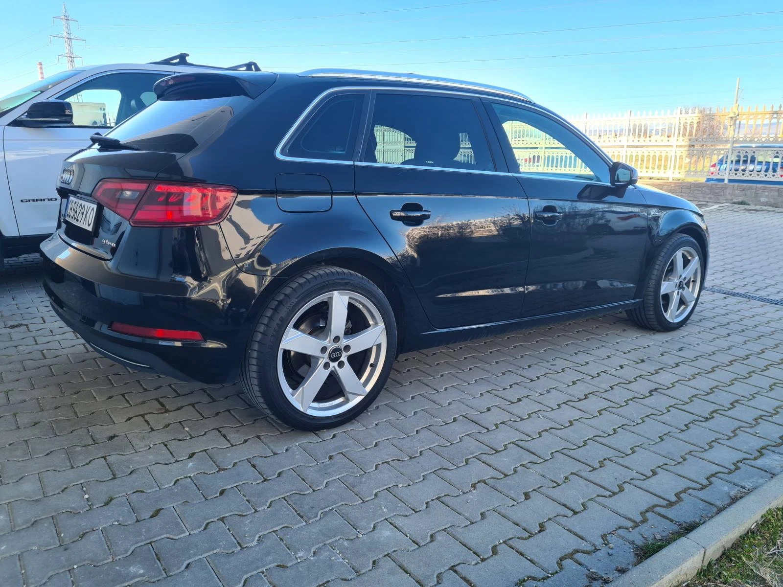 Audi A3  G-Tron Led  Sportback, снимка 11 - Автомобили и джипове - 53408114