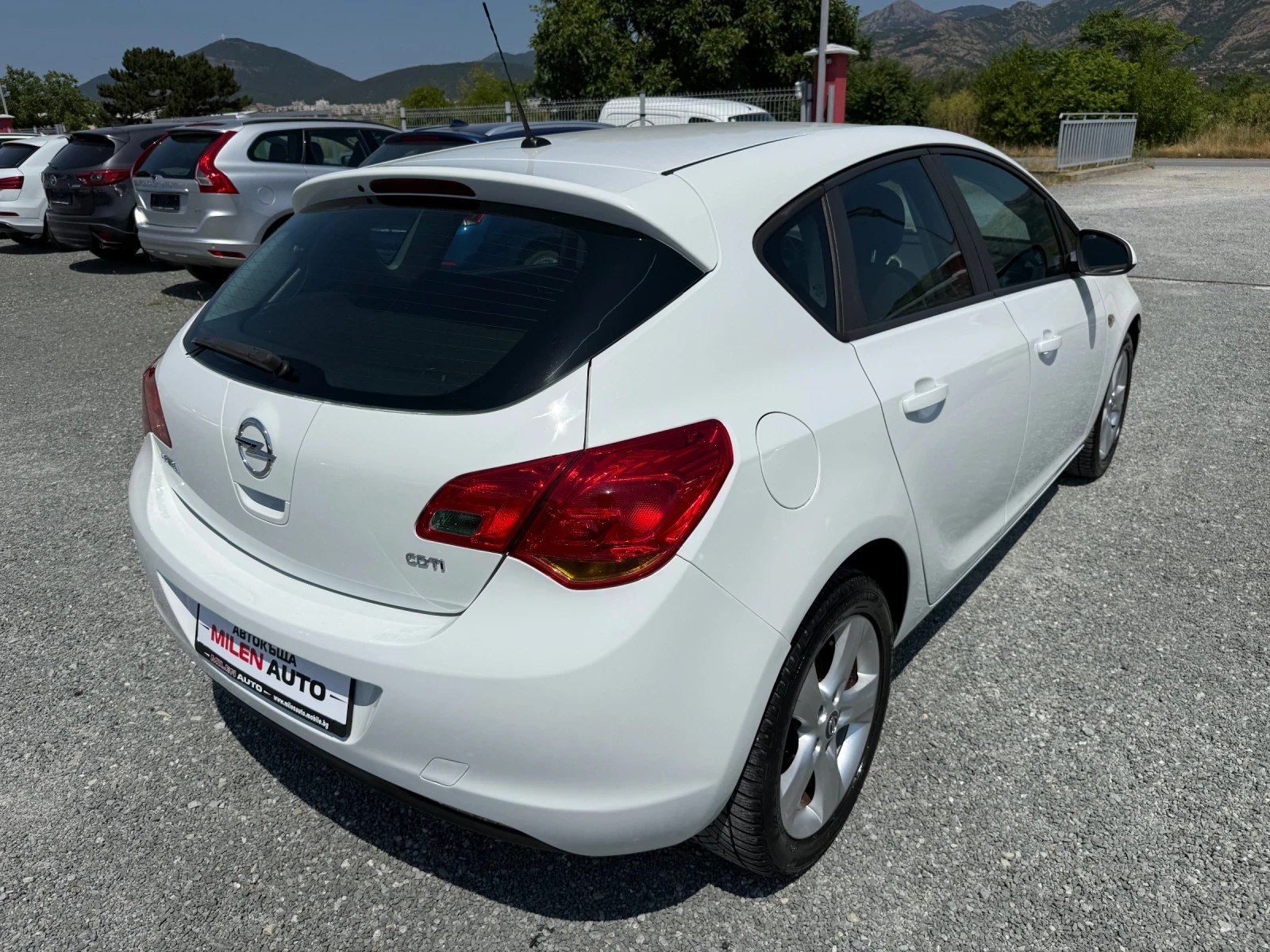 Opel Astra (KATO НОВА) - изображение 6