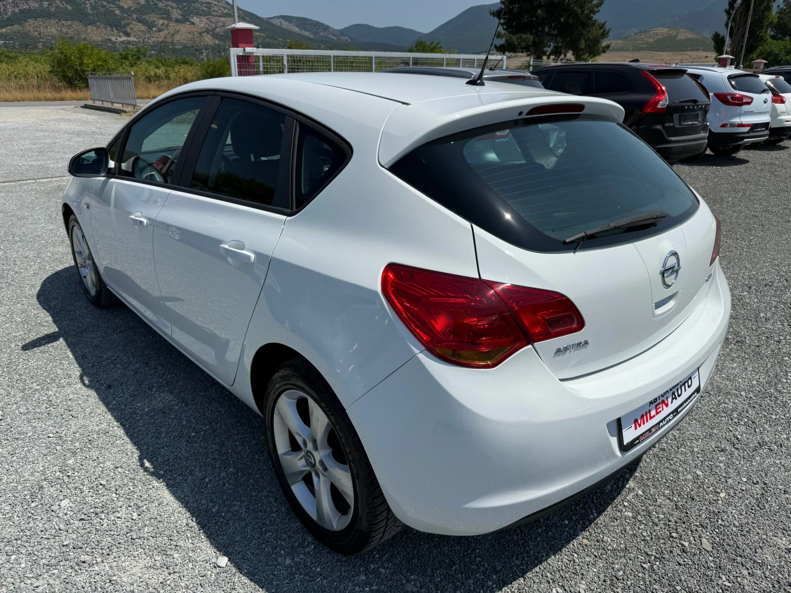 Opel Astra (KATO НОВА) - изображение 8