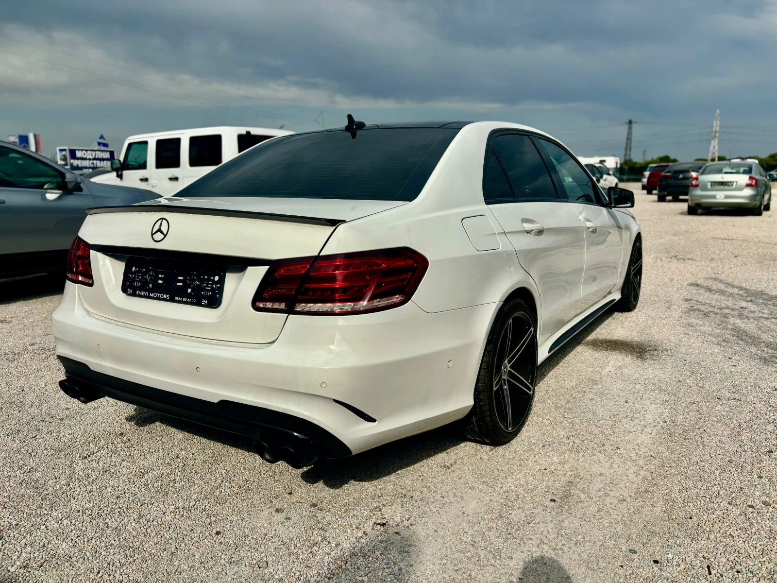 Mercedes-Benz E 220 AMG PANORAMA FULL - изображение 4