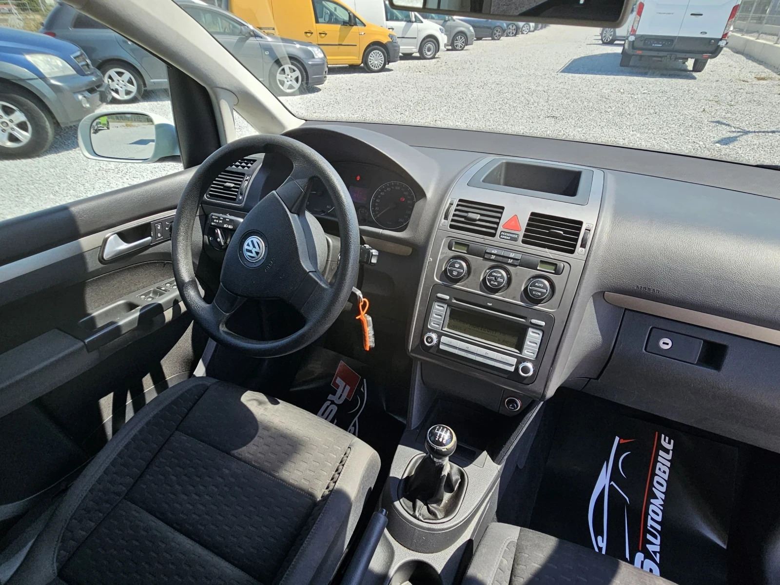VW Touran  - изображение 9