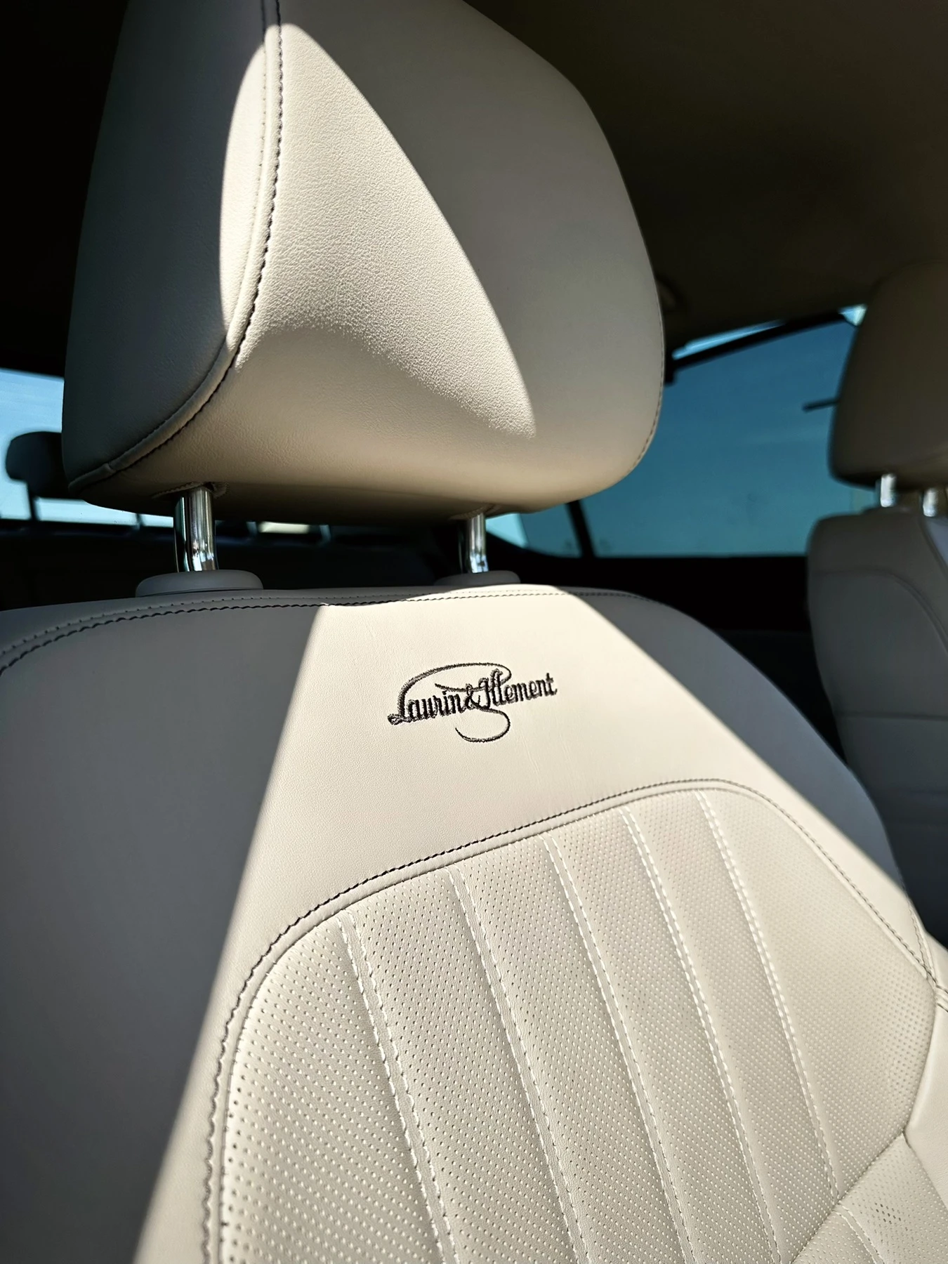 Skoda Superb L&K | Mobile.bg � ����������� 12