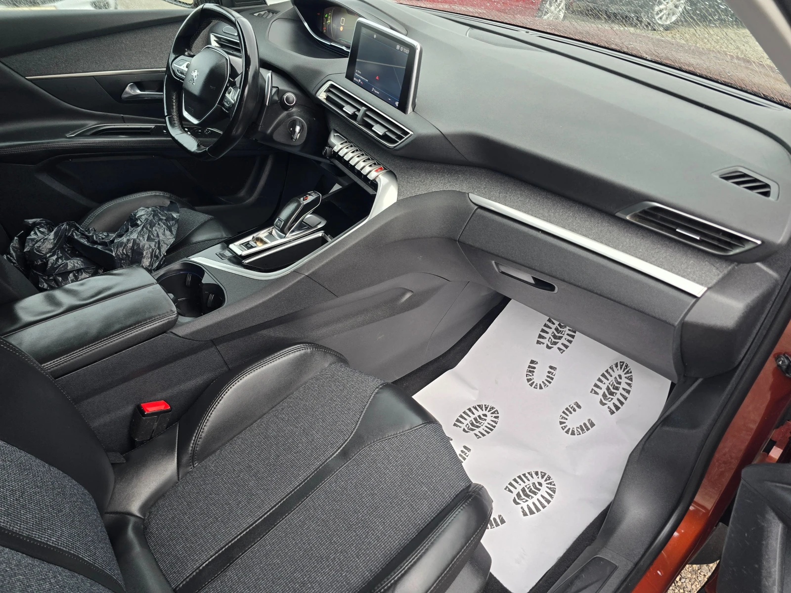Peugeot 3008 1.6 HDI-ALLURE-LED-NAVI-EURO-6 | Mobile.bg — изображение 11