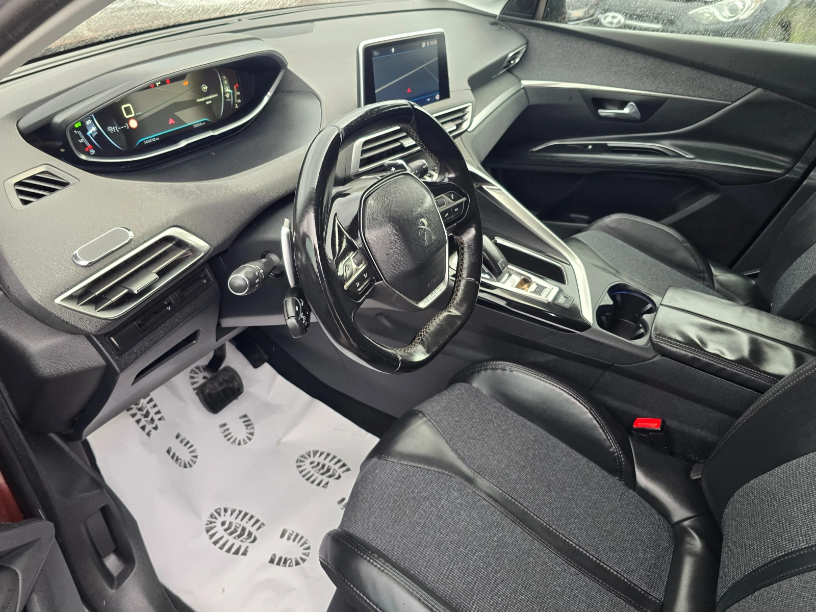 Peugeot 3008 1.6 HDI-ALLURE-LED-NAVI-EURO-6 - изображение 9