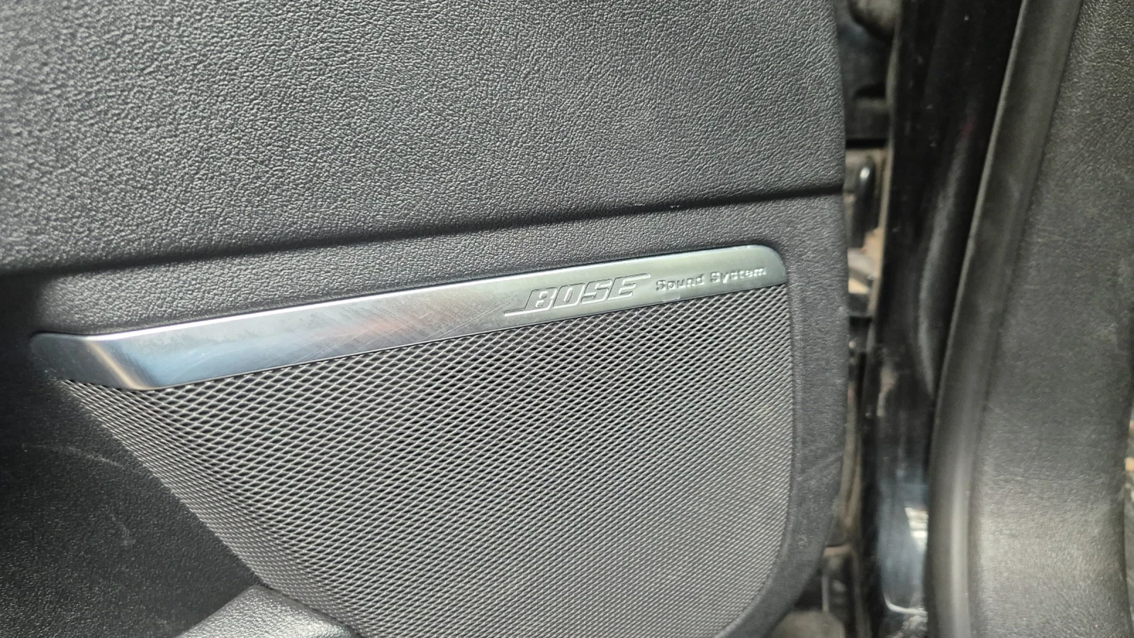 Audi S3 Exclusive Sportback Quattro Manual Swiss - изображение 7