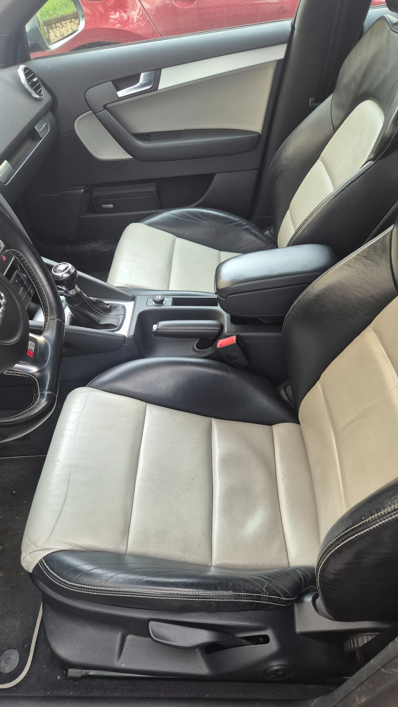 Audi S3 Exclusive Sportback Quattro Manual Swiss - изображение 8