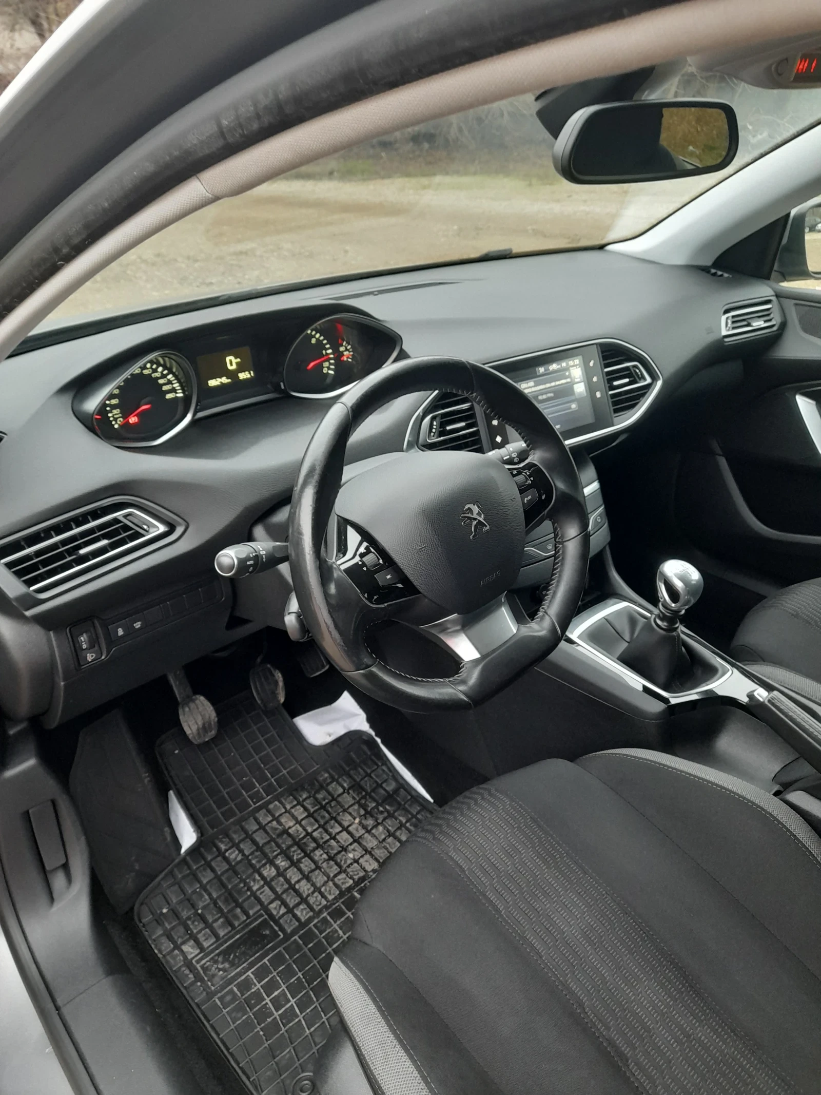 Peugeot 308 Blue HDI - изображение 9