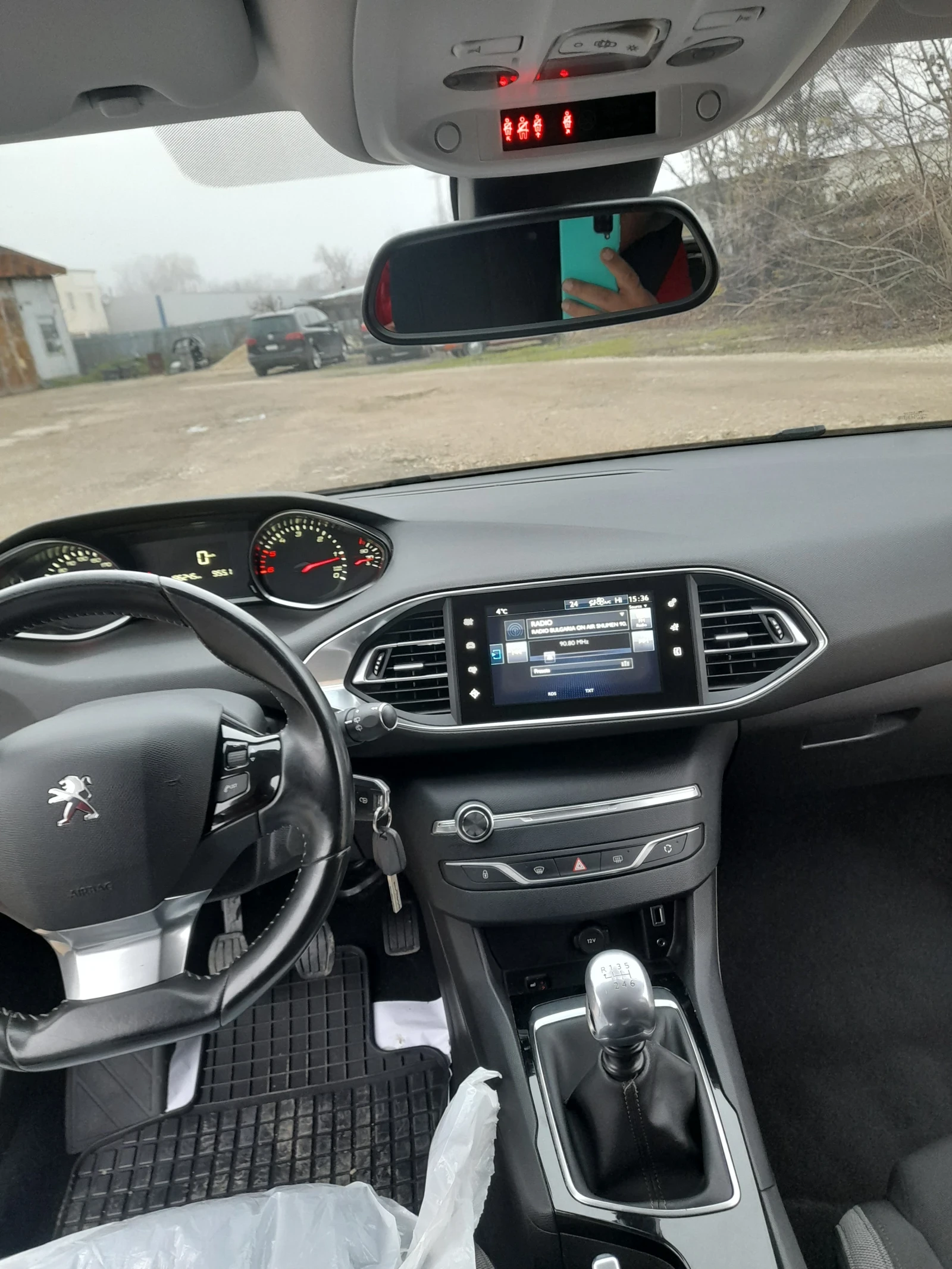 Peugeot 308 Blue HDI - изображение 8