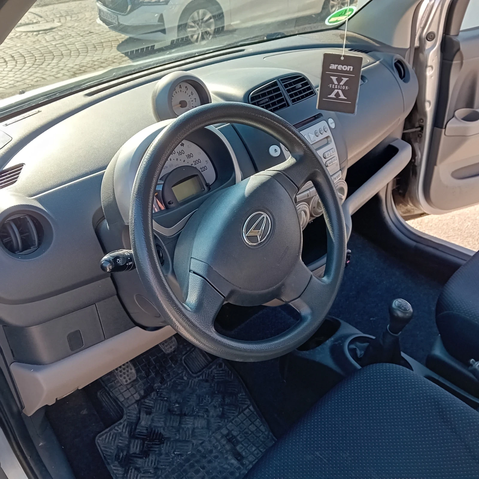 Daihatsu Sirion | Mobile.bg � ����������� 10