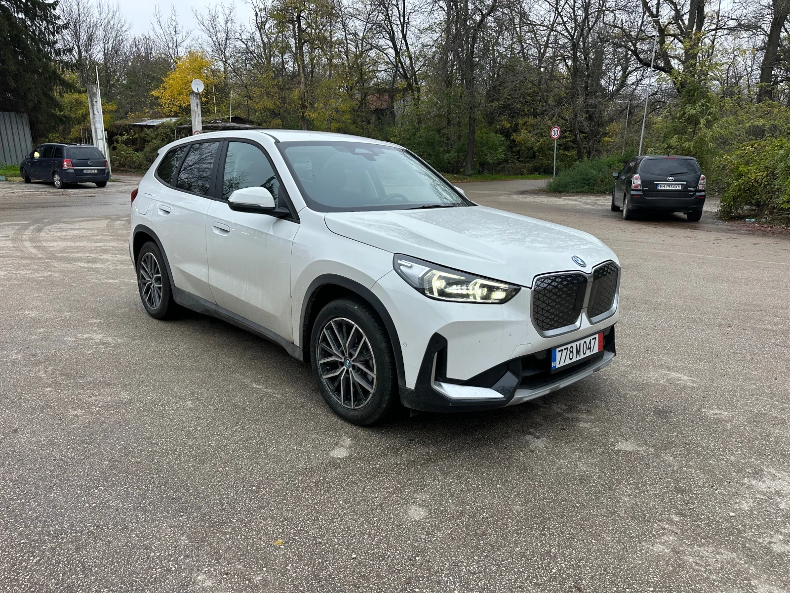 BMW iX1 XDRIVE 313 ps | Mobile.bg � ����������� 8