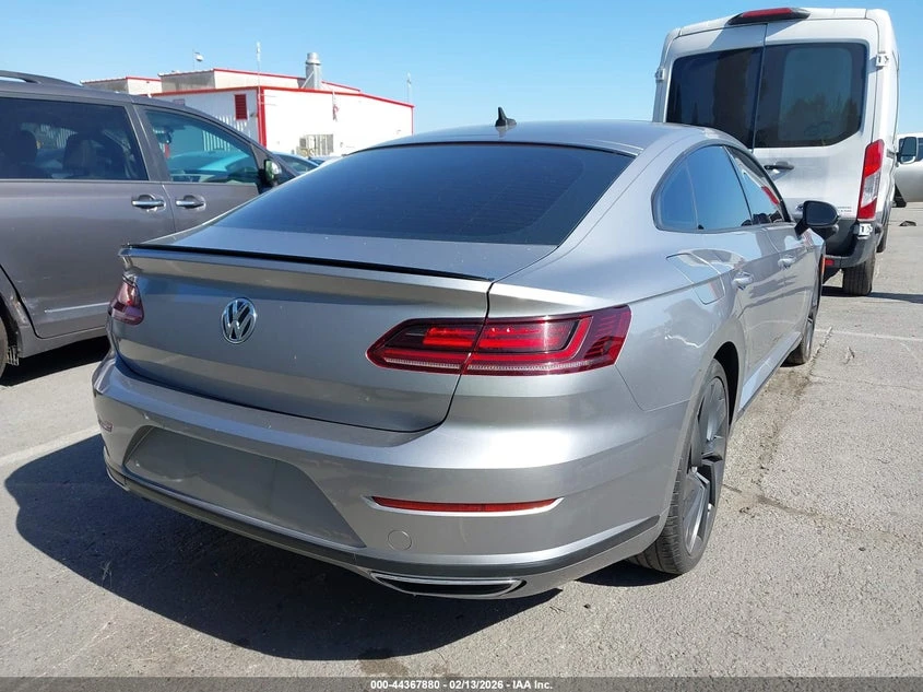 VW Arteon 2.0l Volkswagen 2.0T Sel R-Line, снимка 4 - Автомобили и джипове - 53823704