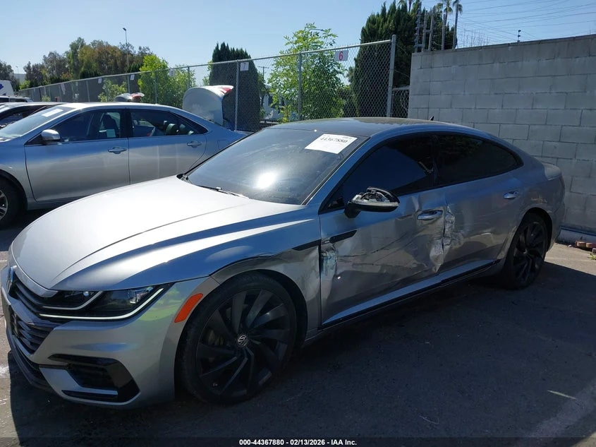 VW Arteon 2.0l Volkswagen 2.0T Sel R-Line, снимка 6 - Автомобили и джипове - 53823704