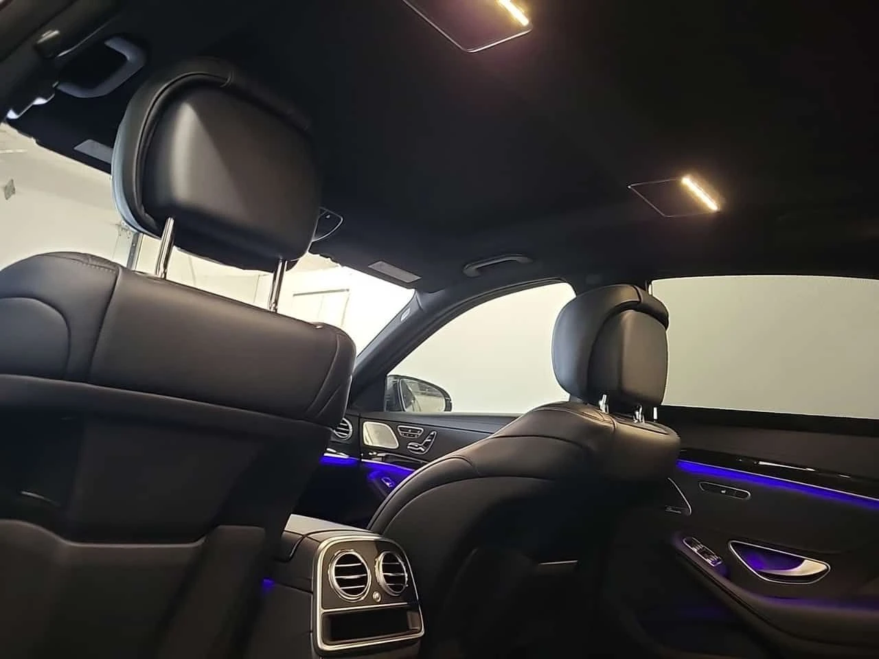 Mercedes-Benz S 560 * OБДУХВАНЕ* ДИСТРОНИК* ПАНОРАМА* BURMASTER* , снимка 14 - Автомобили и джипове - 54077962