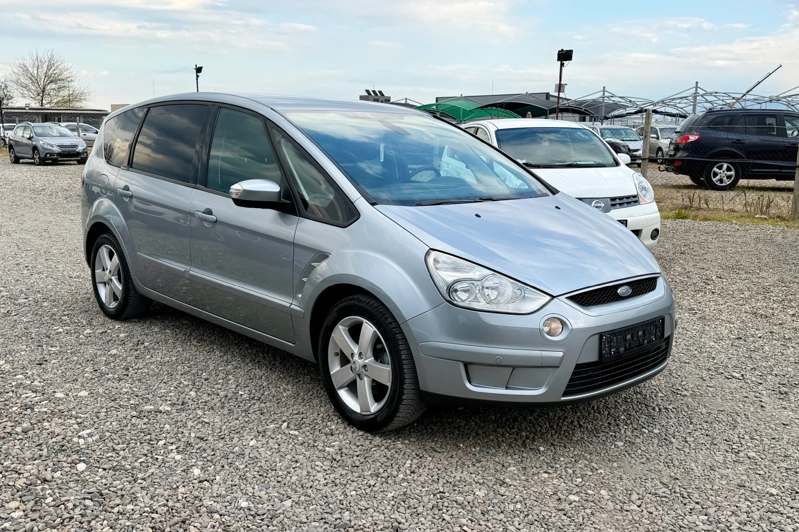 Ford S-Max 2.0 145кс 7места * TITANIUM, снимка 3 - Автомобили и джипове - 54096414
