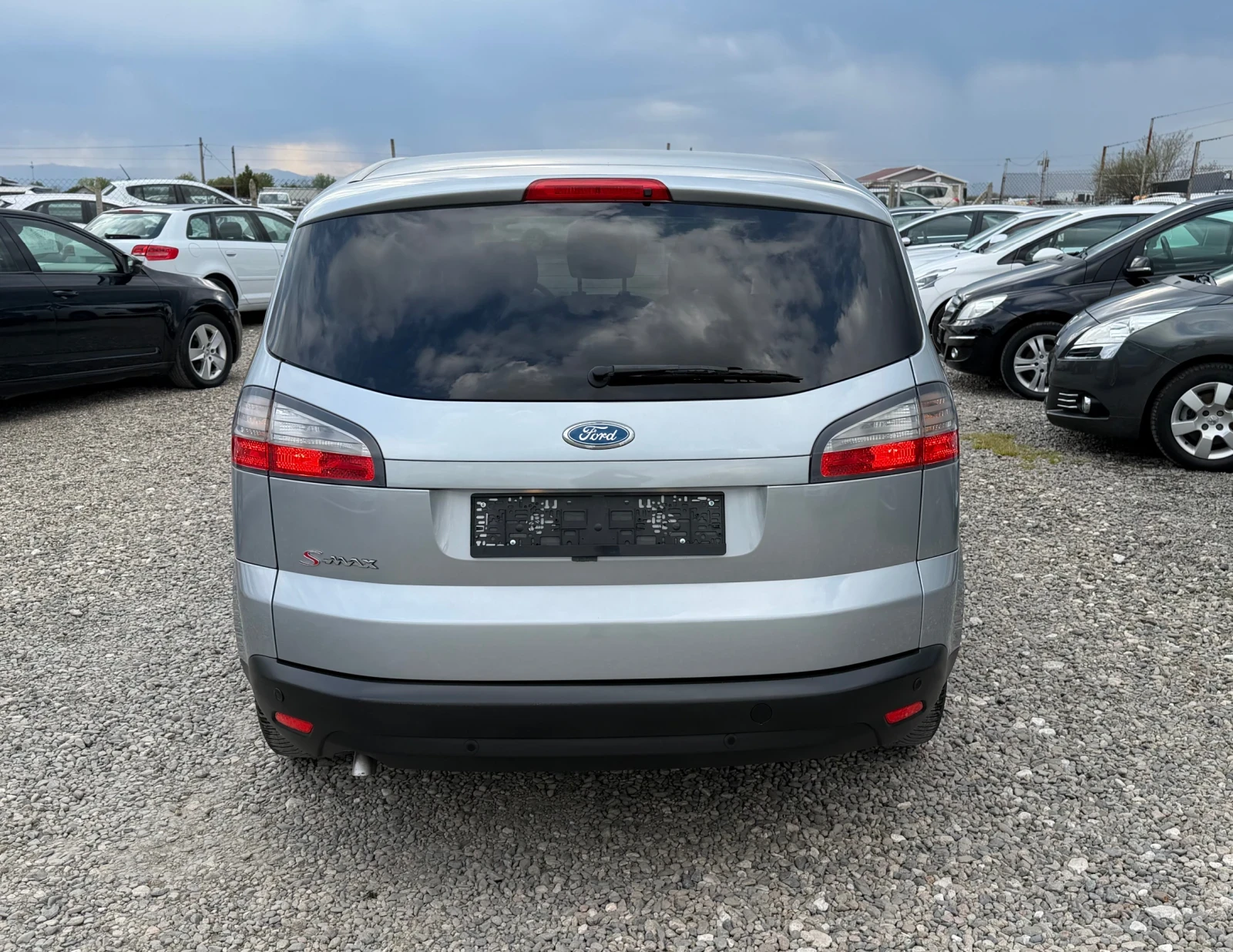 Ford S-Max 2.0 145кс 7места * TITANIUM, снимка 5 - Автомобили и джипове - 54096414