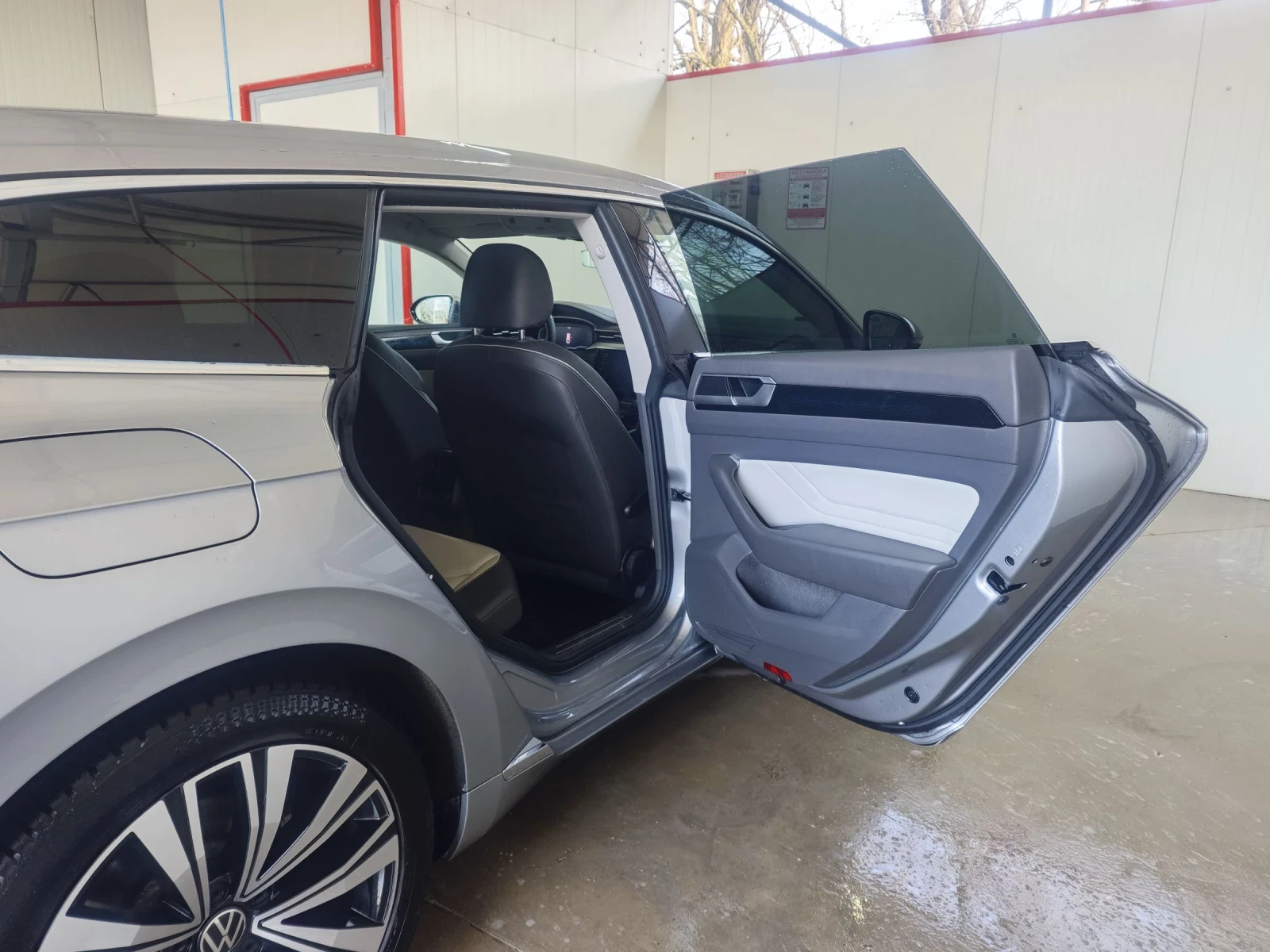 VW Arteon Elegance, снимка 5 - Автомобили и джипове - 54190536