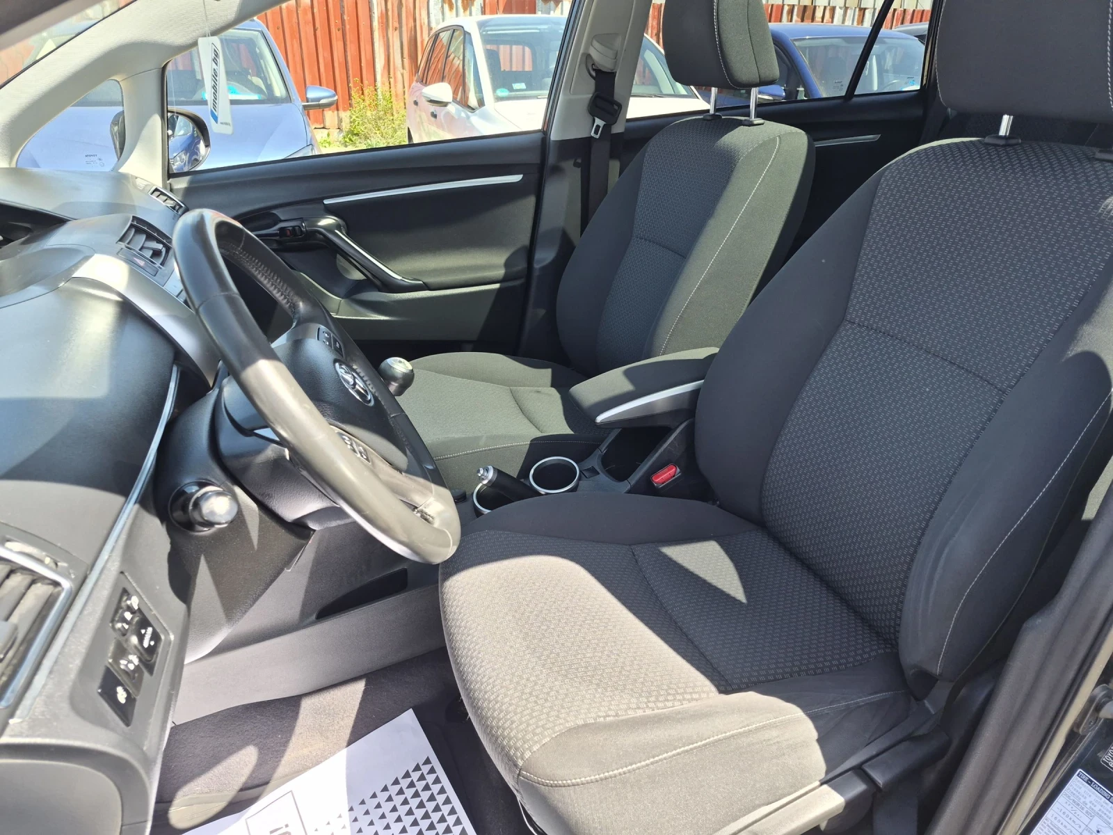 Toyota Verso 2.0D4D 124k.s. ПАНОРАМА, снимка 15 - Автомобили и джипове - 54226494