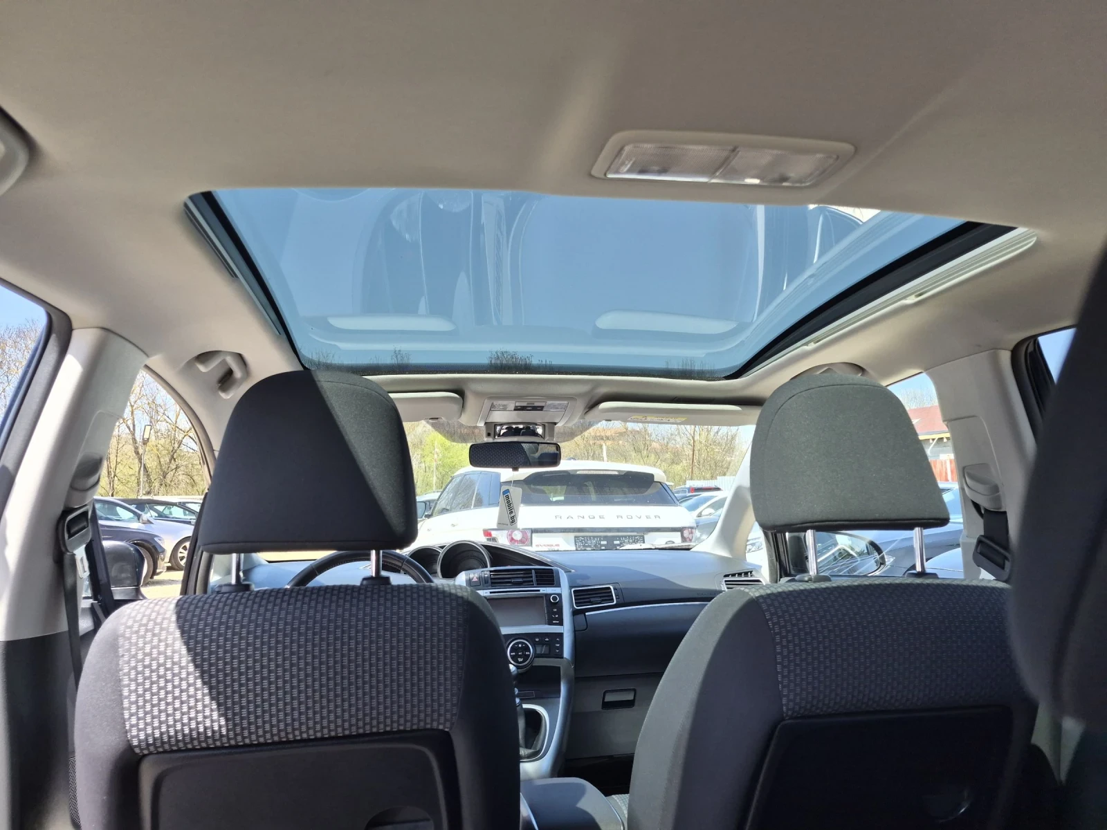 Toyota Verso 2.0D4D 124k.s. ПАНОРАМА, снимка 7 - Автомобили и джипове - 54226494