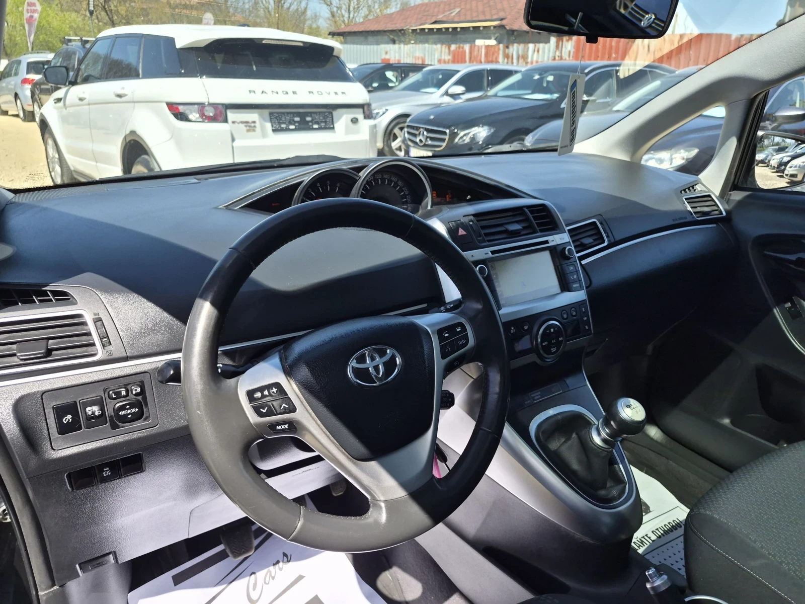 Toyota Verso 2.0D4D 124k.s. ПАНОРАМА, снимка 10 - Автомобили и джипове - 54226494