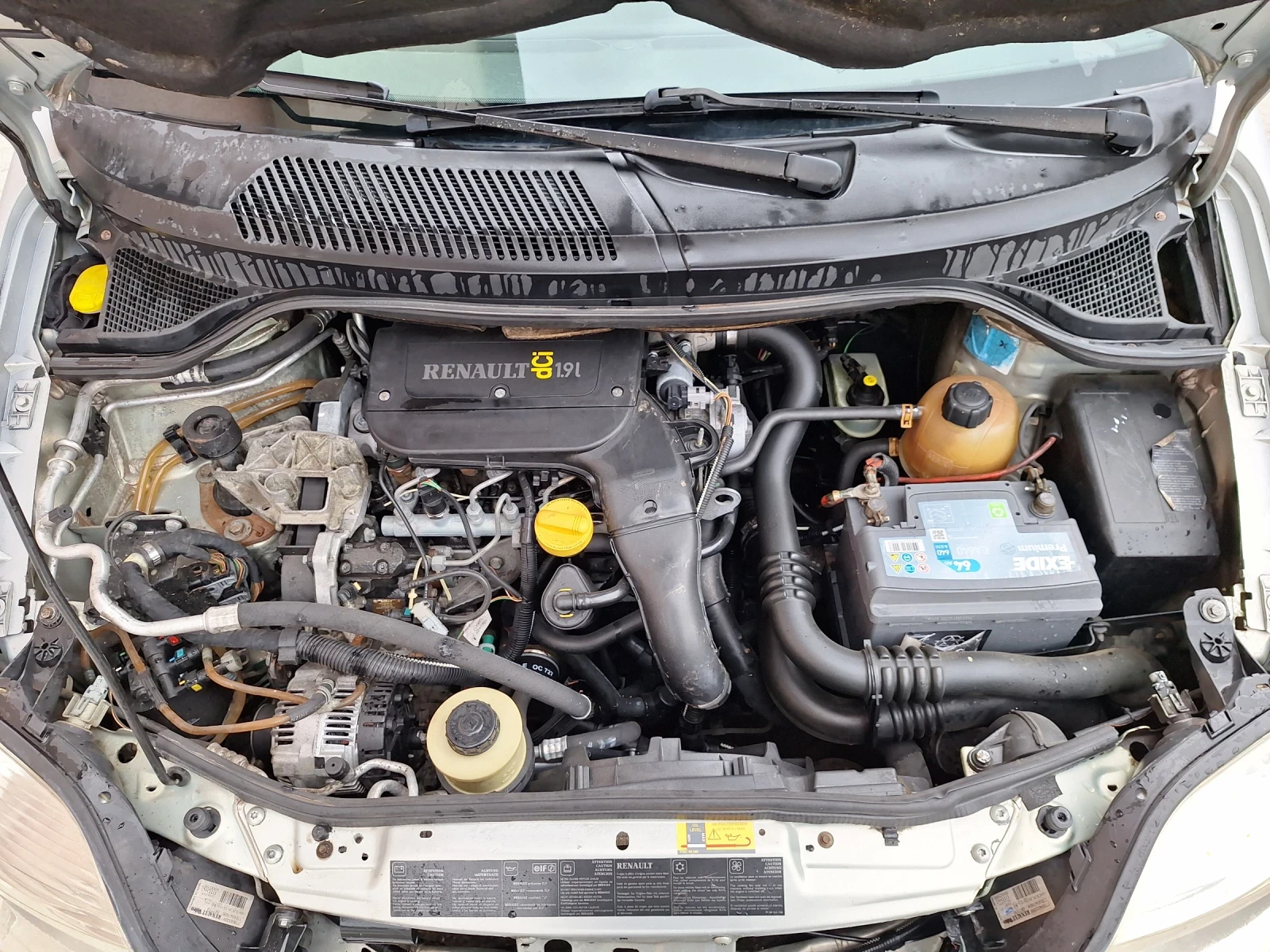 Renault Scenic, снимка 8 - Автомобили и джипове - 54479156