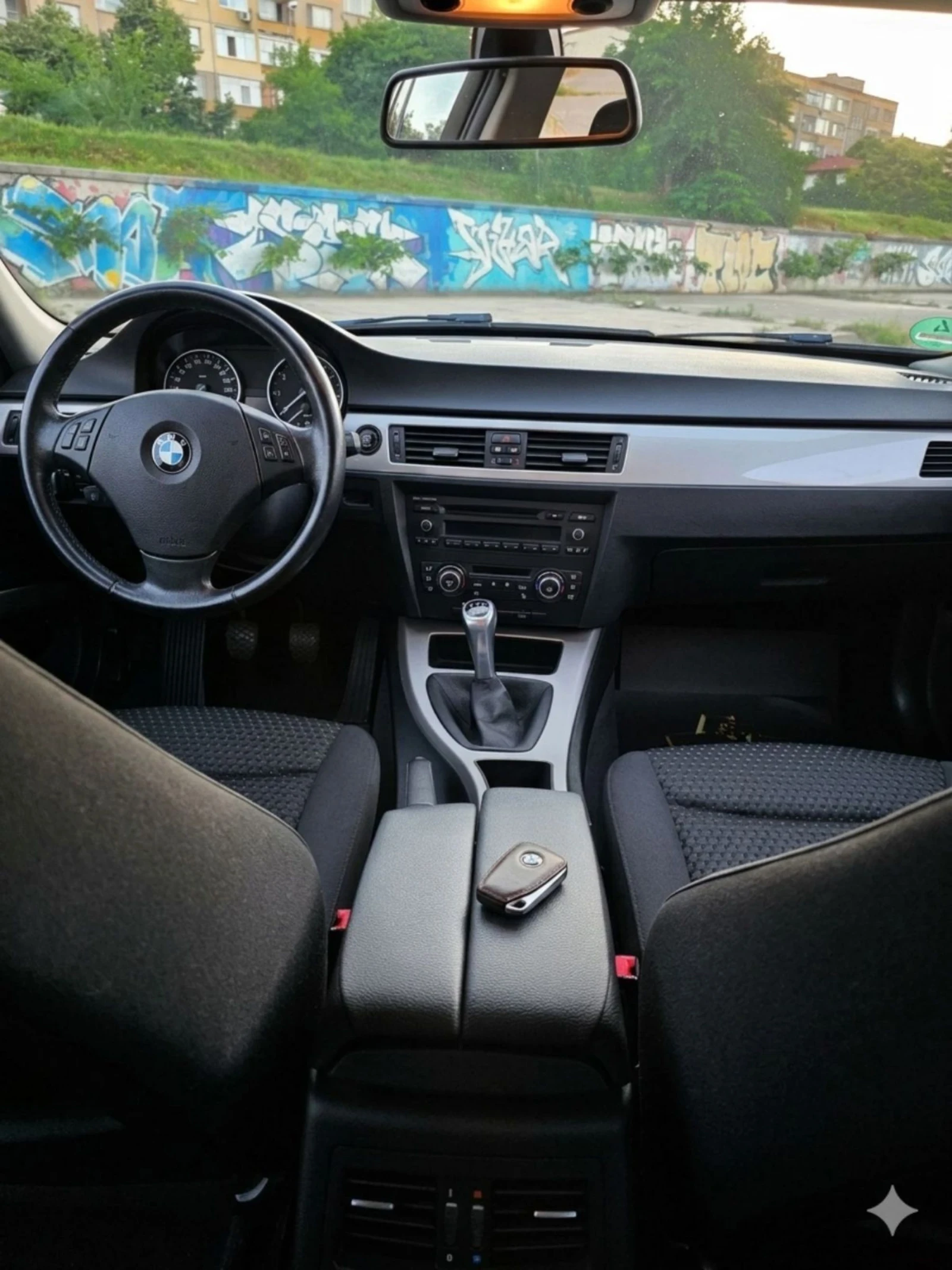BMW 318 318, снимка 12 - Автомобили и джипове - 54845454