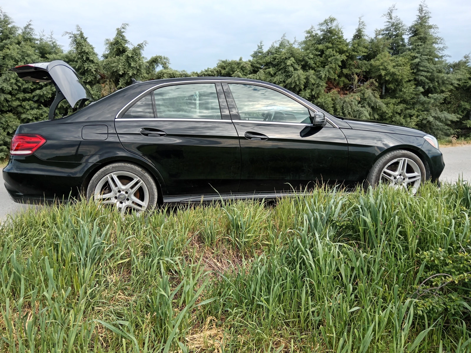 Mercedes-Benz E 350 AMG 4MATIC, снимка 6 - Автомобили и джипове - 55875295