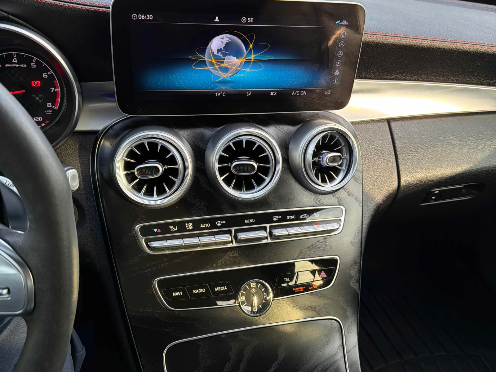 Mercedes-Benz C 43 AMG 4MATIC* DISTRONIC* BURMESTER* , снимка 9 - Автомобили и джипове - 55911619