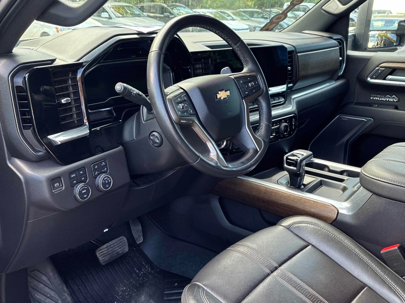 Chevrolet Silverado * High Country* АВТОКРЕДИТ БЕЗ ПЪРВОНАЧАЛНА ВНОСКА, снимка 5 - Автомобили и джипове - 56152098