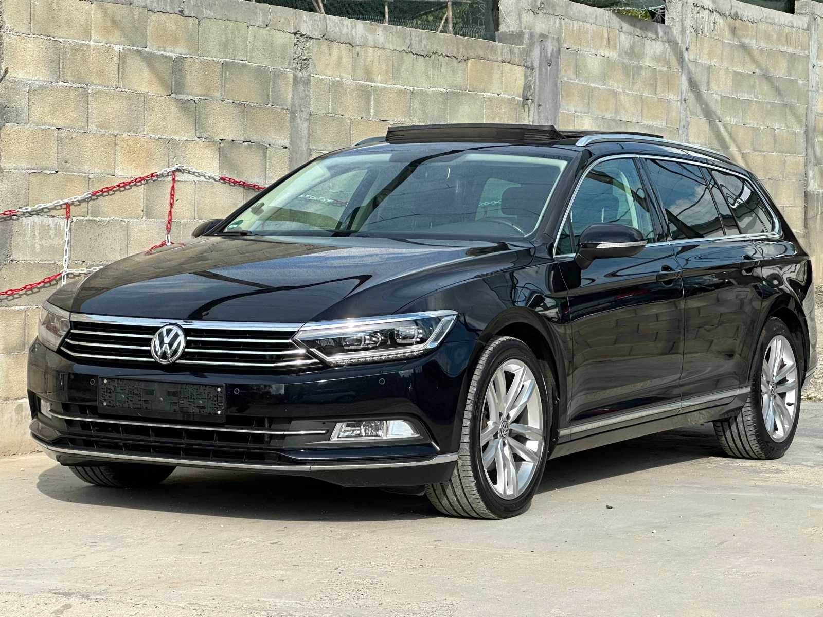 VW Passat 2.0TDI Highline, DSG, Дигитал, Панорама