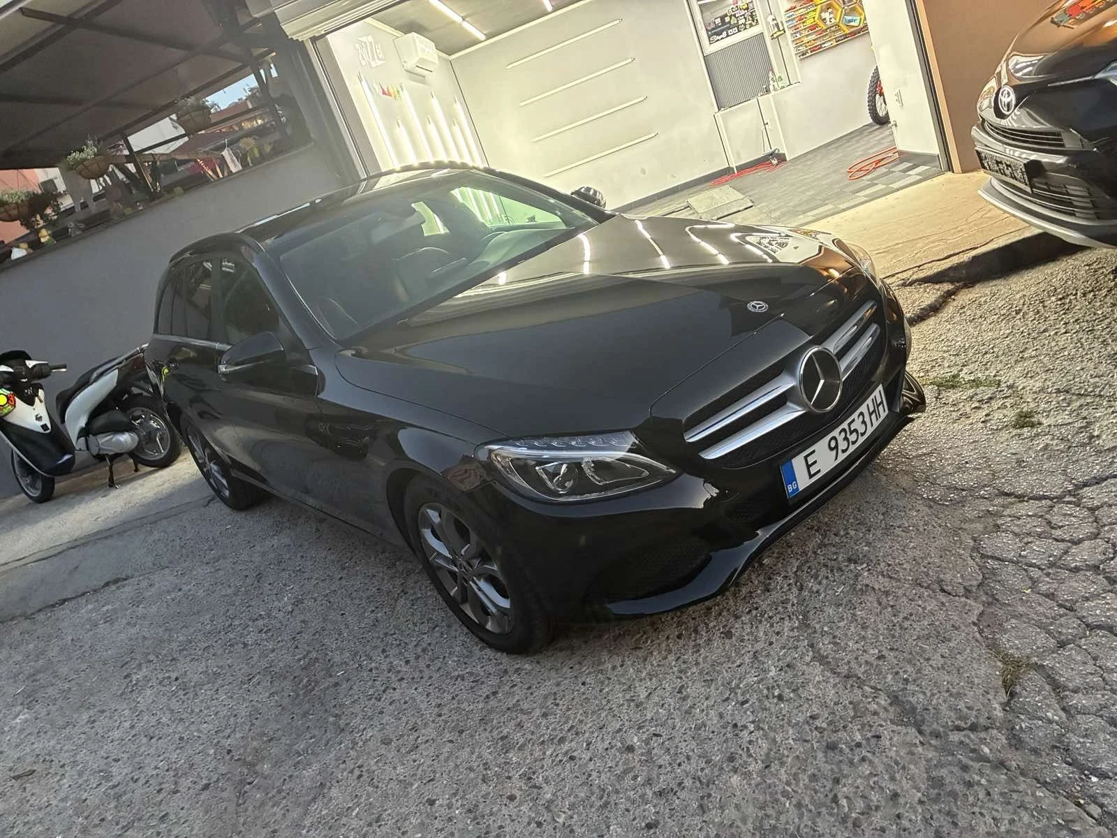 Mercedes-Benz C 220 2.2CDI, снимка 3 - Автомобили и джипове - 56335175