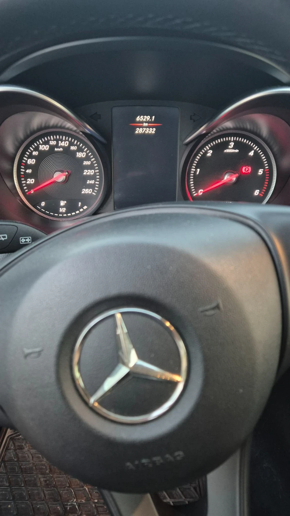 Mercedes-Benz C 220 2.2CDI, снимка 9 - Автомобили и джипове - 56335175