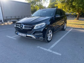  Mercedes-Benz GLE 25...