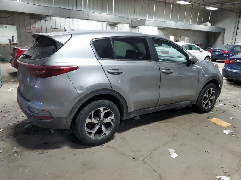 Kia Sportage 4X4/ LX / 2.4 / Реални км., снимка 4 - Автомобили и джипове - 49319290