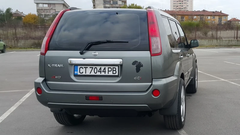 Nissan X-trail  2.2 dci , снимка 3 - Автомобили и джипове - 51957541