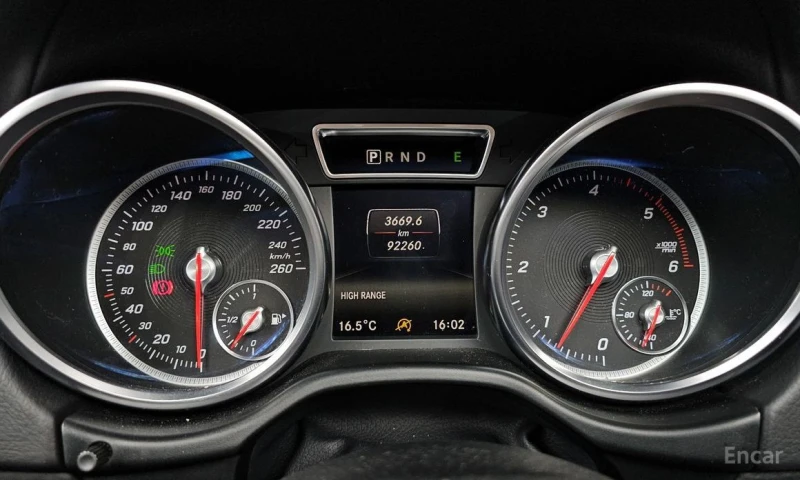 Mercedes-Benz G 350, снимка 8 - Автомобили и джипове - 53000731