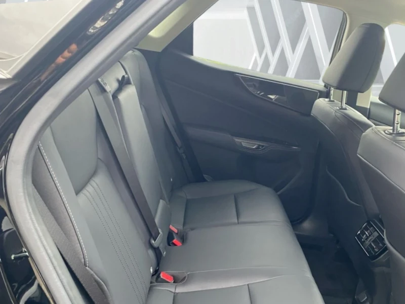 Lexus NX 450 HYBRID + * EXECUTIVE* 309HP* LED* NAVI* ГАРАНЦИЯ, снимка 10 - Автомобили и джипове - 53088917