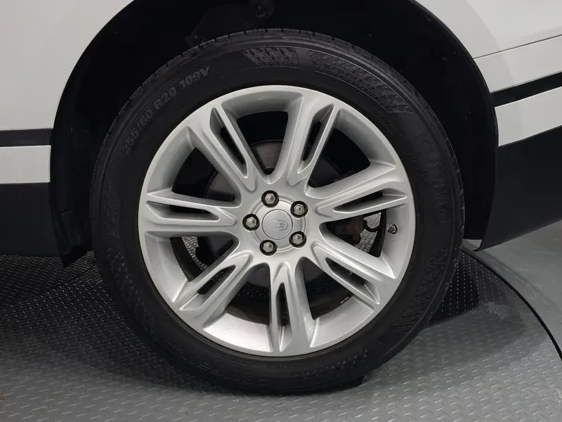 Land Rover Range Rover Velar 2.0 D240 R-Dynamic Se, снимка 5 - Автомобили и джипове - 54515194