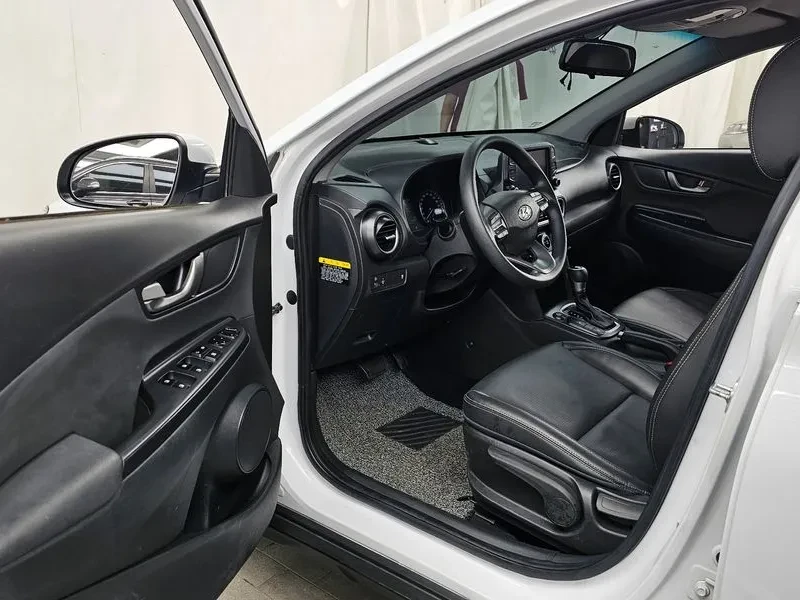 Hyundai Kona 1.6, снимка 10 - Автомобили и джипове - 54627037