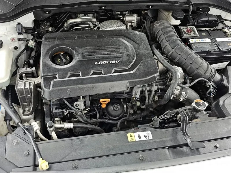 Hyundai Kona 1.6, снимка 6 - Автомобили и джипове - 54627037