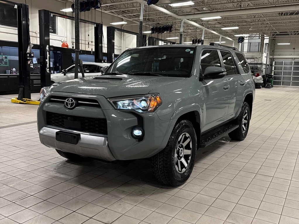 Toyota 4runner TRD Off Road 4WD 2023 * CARFAX * БЕЗ ПЪРВОНАЧАЛНА, снимка 1