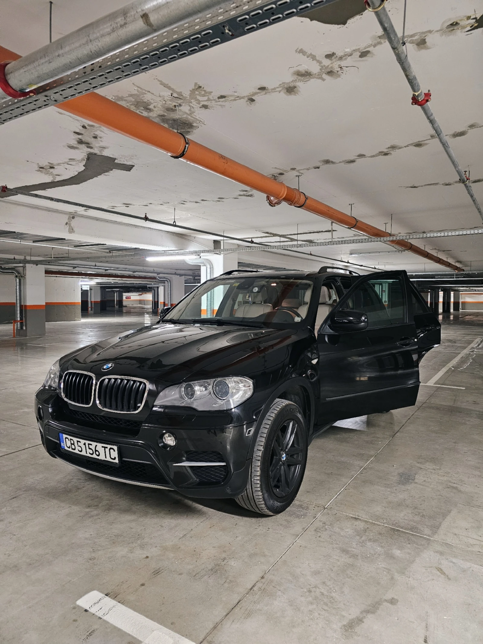 BMW X5 xDrive35i - изображение 5